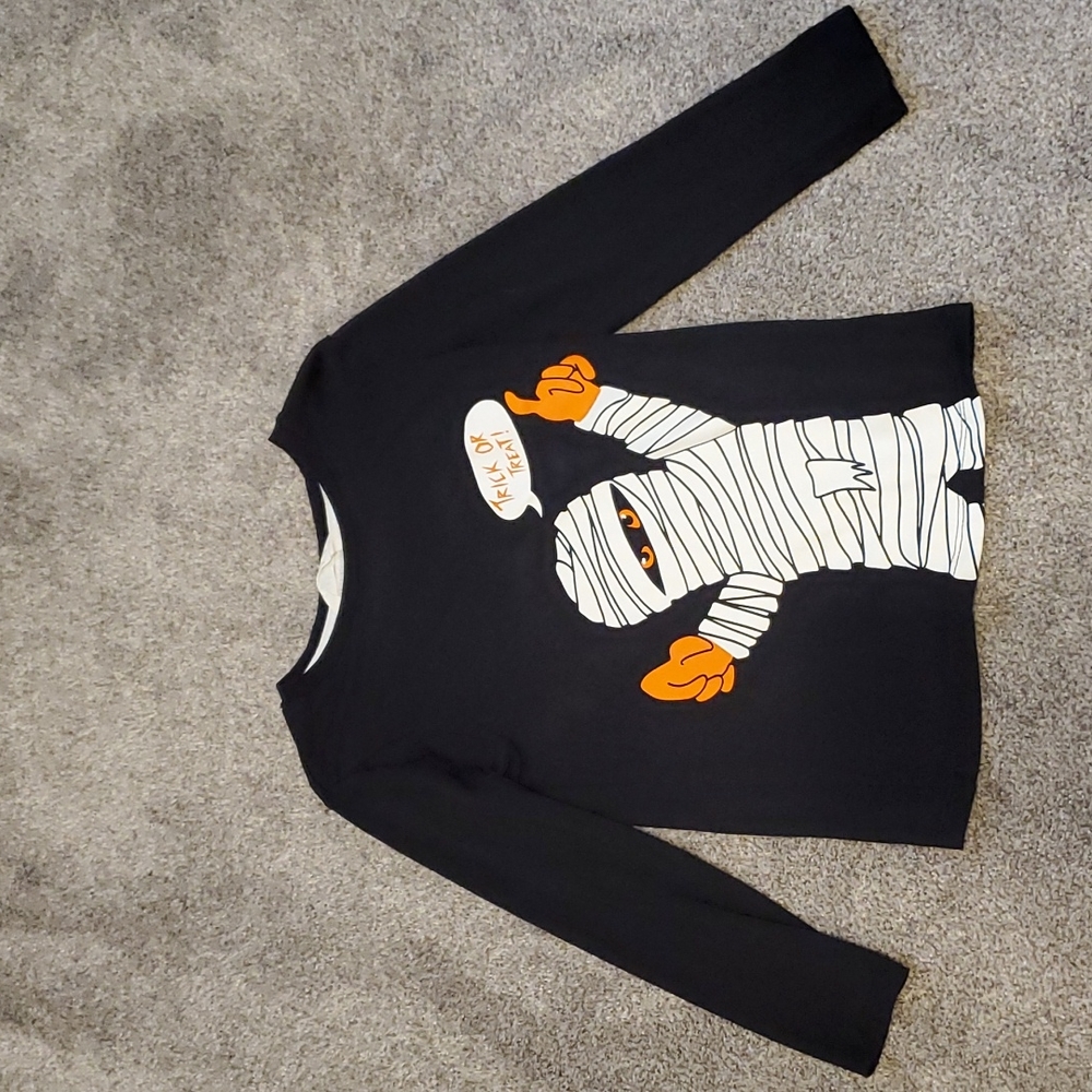 H&M Halloween tee Size Small (4/6)